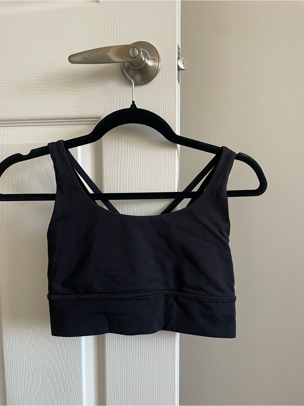 lululemon black sports bra